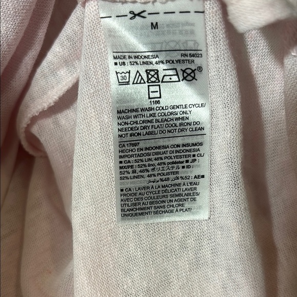 Old Navy Light Pink Boyfriend Short Sleeve Pocket T-Shirt - Picture 7 of 10